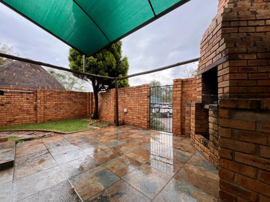 3 Bedroom Property for Sale in Safari Gardens North West